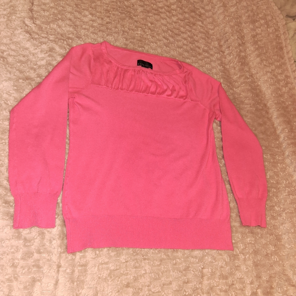 Attention Women's Sweater in Bright Pink